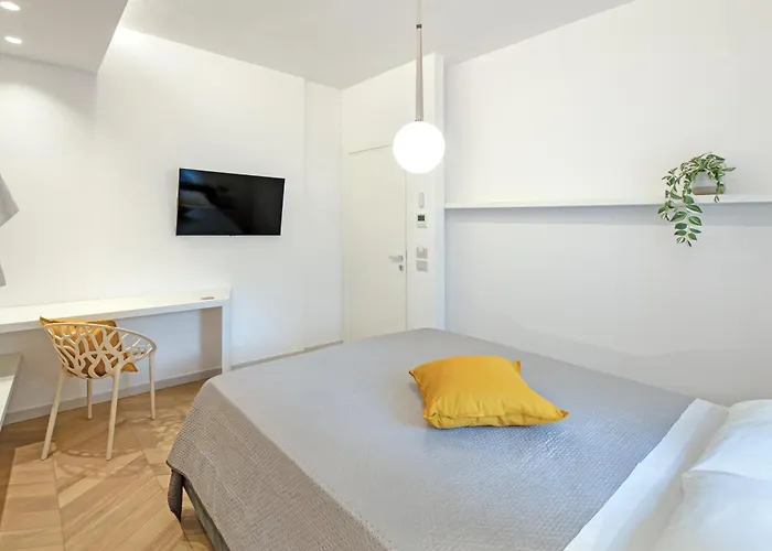Penzion Elisea Your Escape 4*