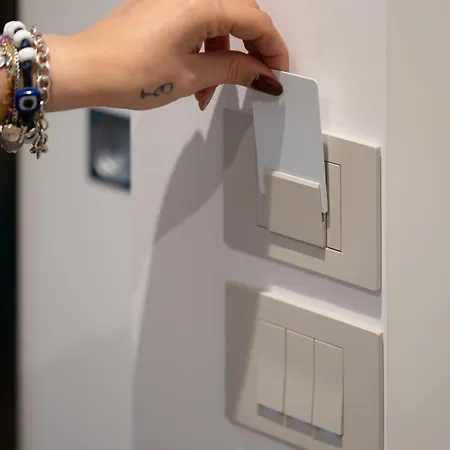 Elisea Your Escape 폴리나노 아마레